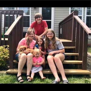 Meet your Posher, Joann